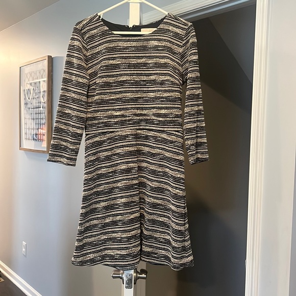 Loft Dress - Picture 1 of 5